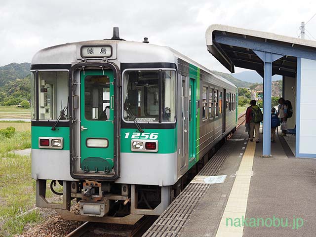 阿波海南駅にて